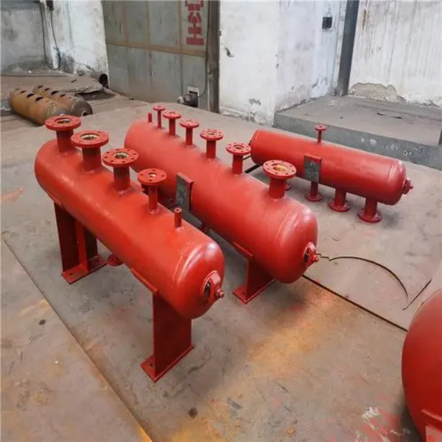 永德分集水器安装<font style='color:red'>高度</font>